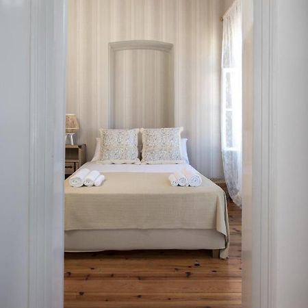 Neoclassical Manor House Poros Town Extérieur photo