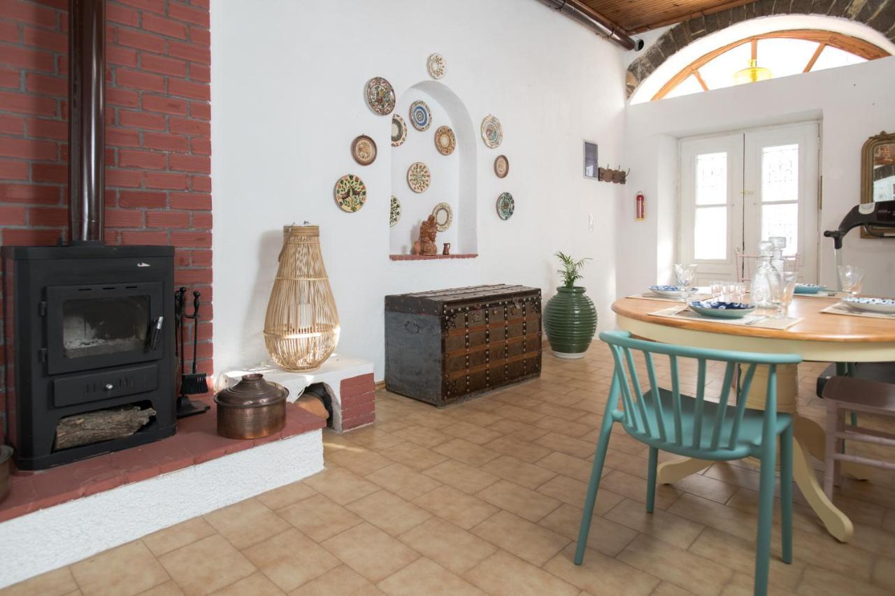 Neoclassical Manor House Poros Town Extérieur photo