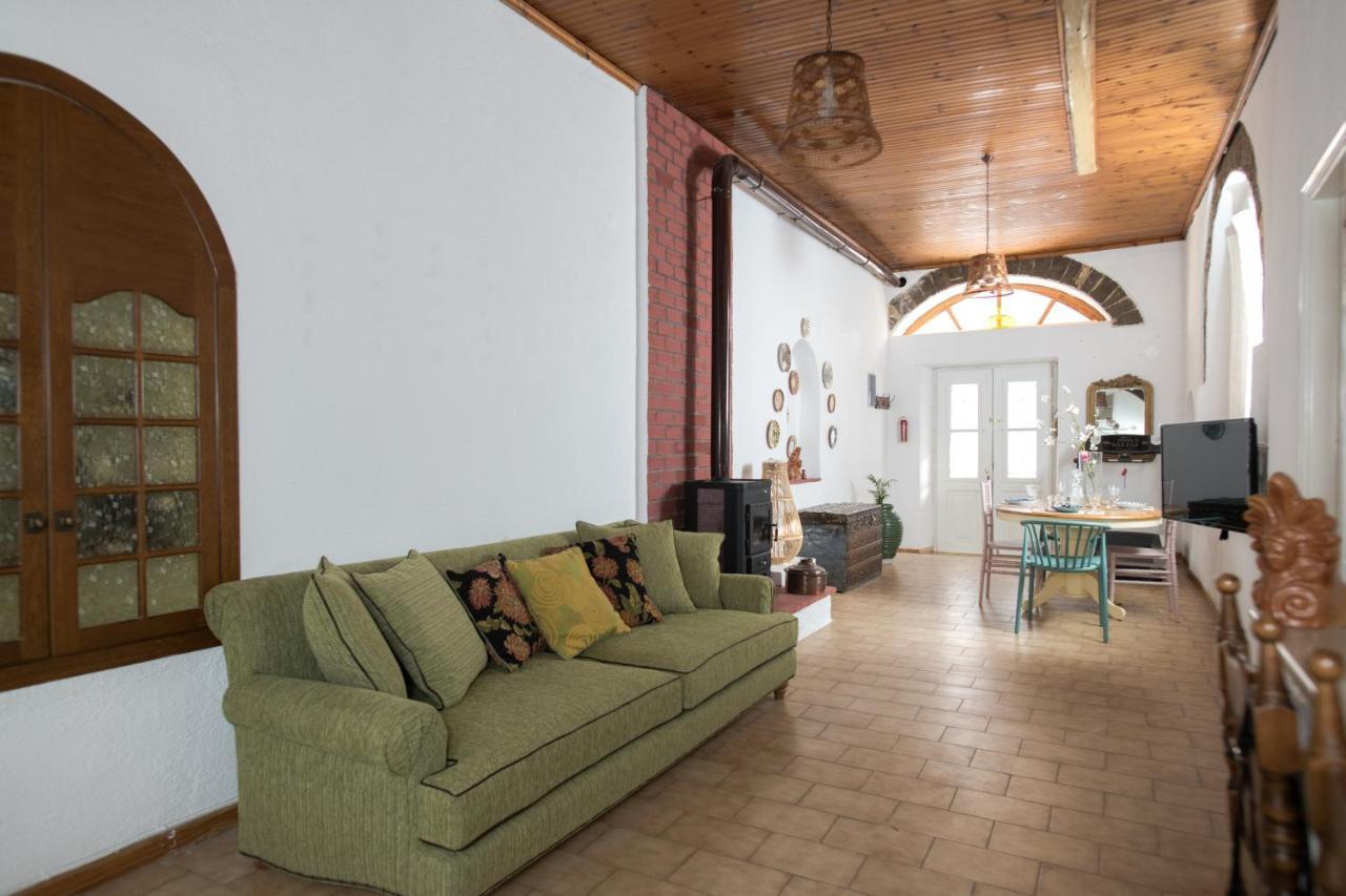 Neoclassical Manor House Poros Town Extérieur photo