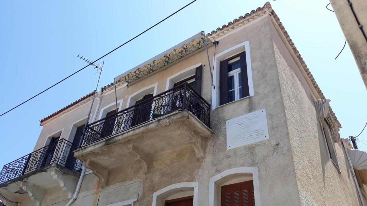 Neoclassical Manor House Poros Town Extérieur photo