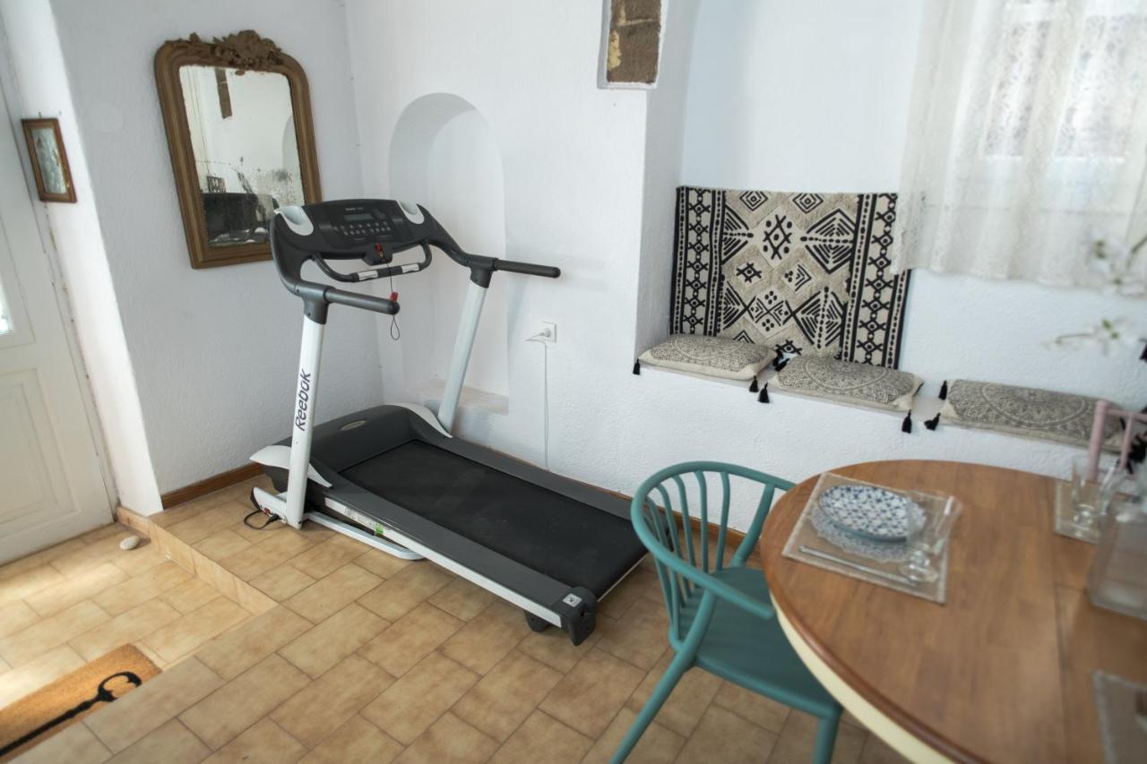 Neoclassical Manor House Poros Town Extérieur photo